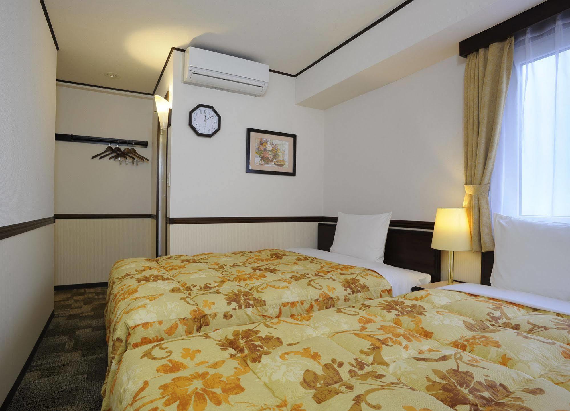 Toyoko Inn Shimonoseki Kaikyo Yume Tower Kültér fotó