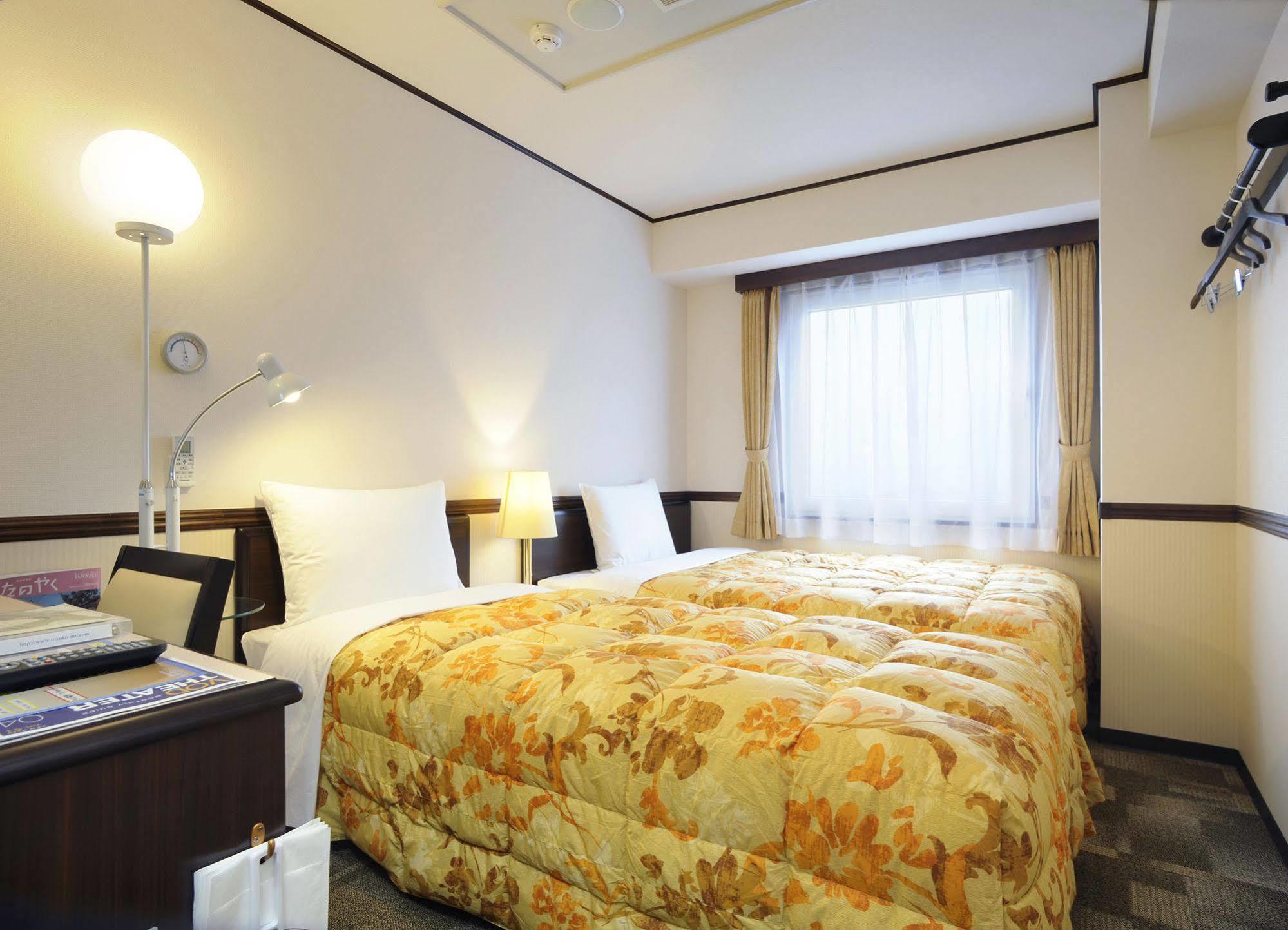 Toyoko Inn Shimonoseki Kaikyo Yume Tower Kültér fotó