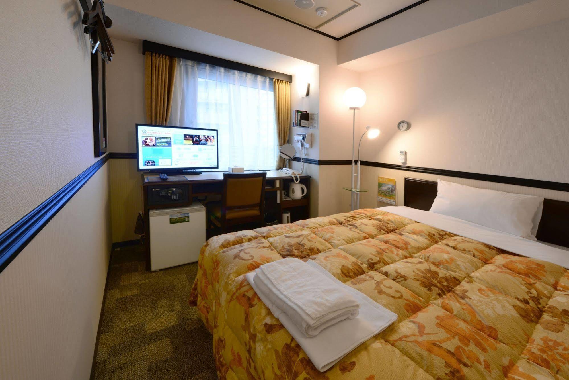 Toyoko Inn Shimonoseki Kaikyo Yume Tower Kültér fotó